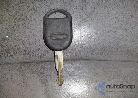 2004 Ford Explorer Xlt из США, поврежденный, VIN 1FMZU63K34UB68835